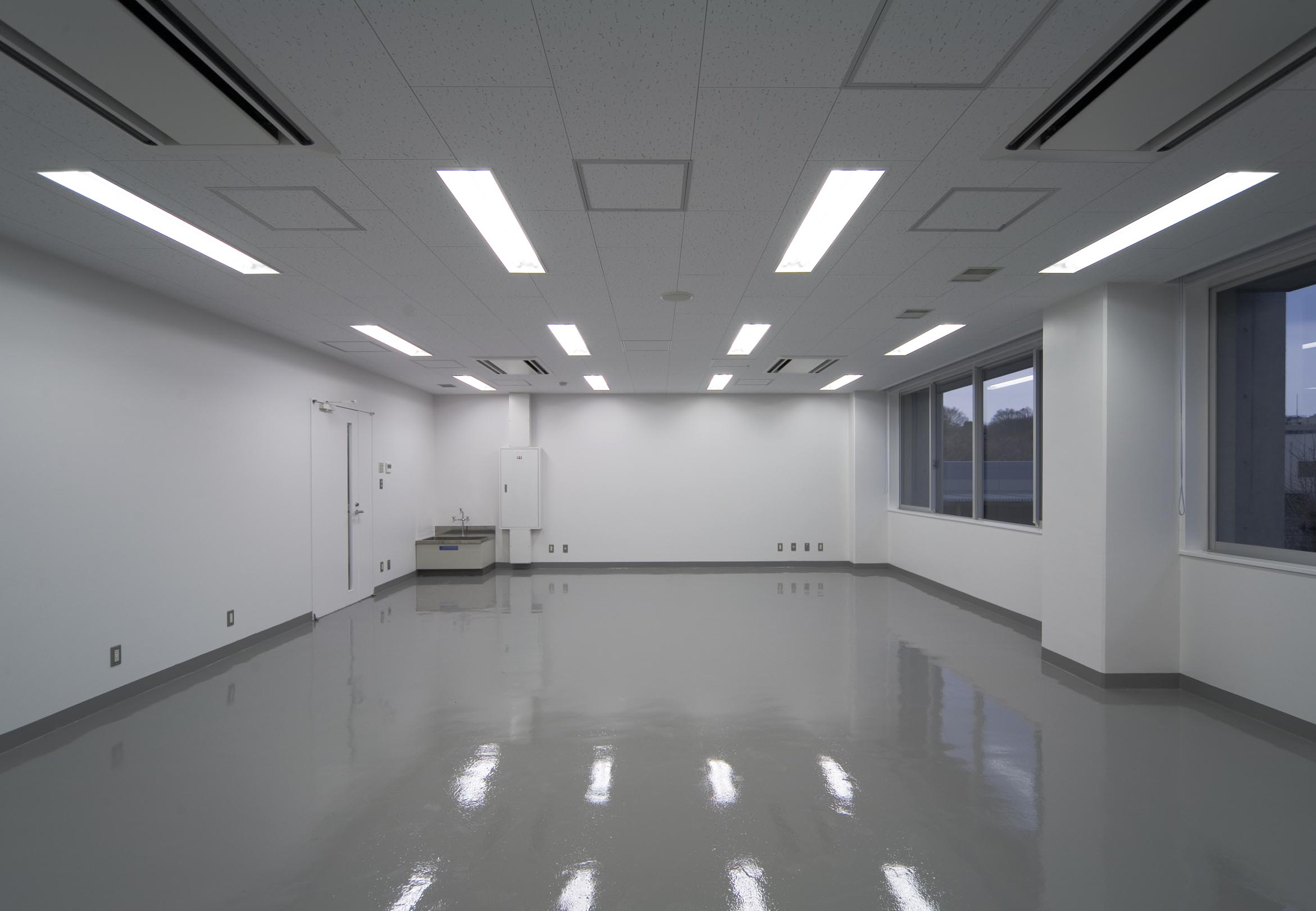 JAXA調布航空宇宙センター飛行分室　構造材料C5号棟
